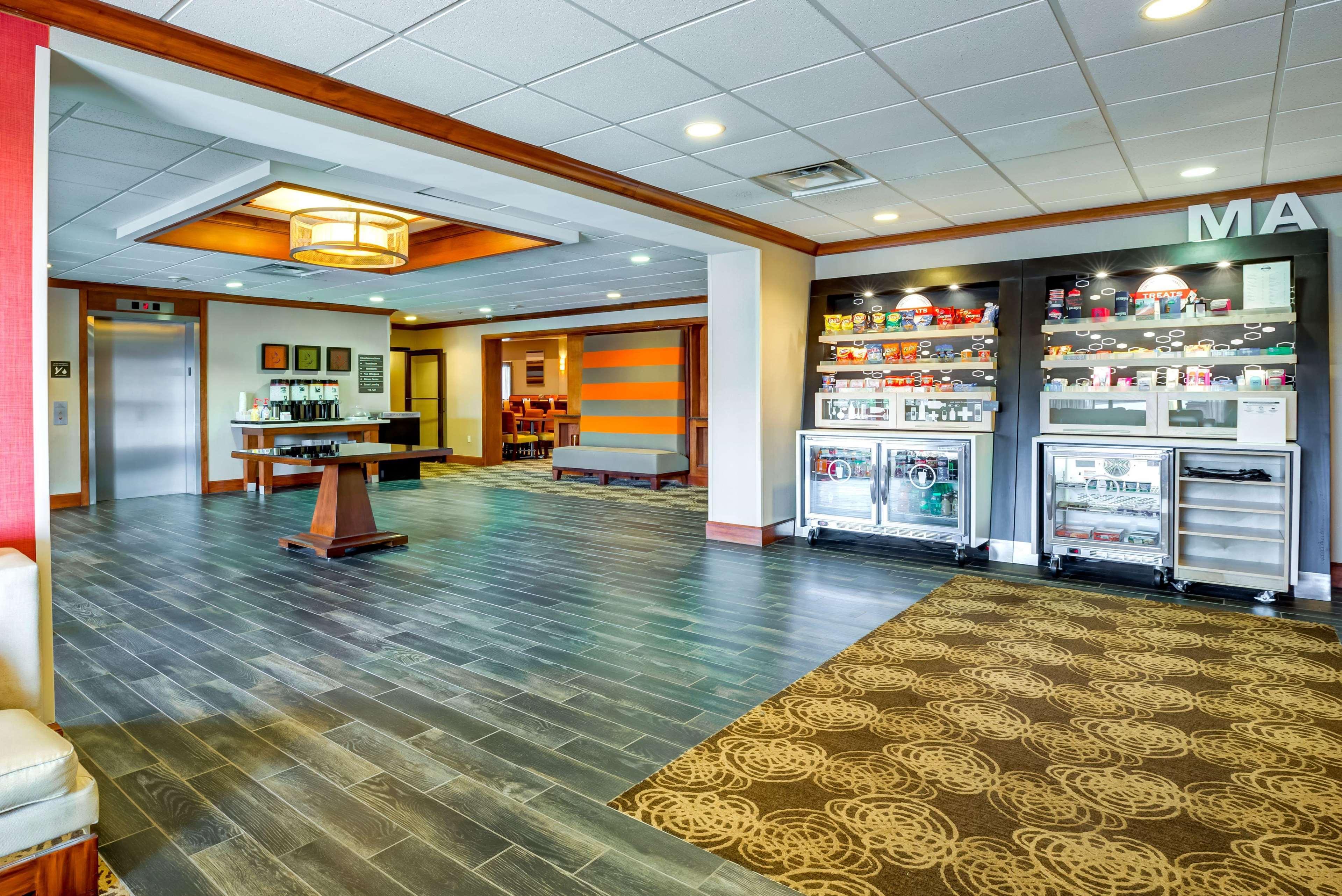 Hampton Inn Boston-Norwood Exterior foto